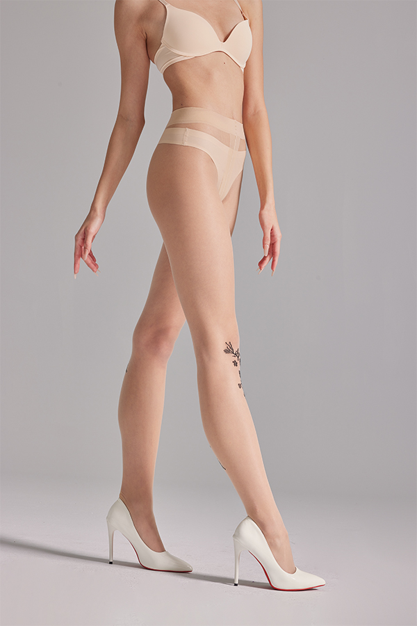Matt finish floral jacquard tights