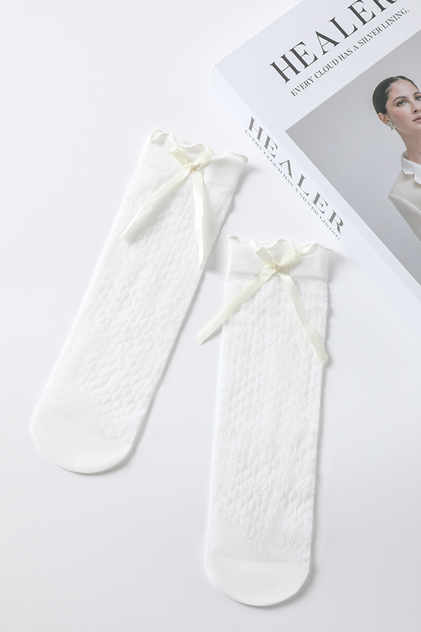 Argyle Dot Bow Girls Short Socks