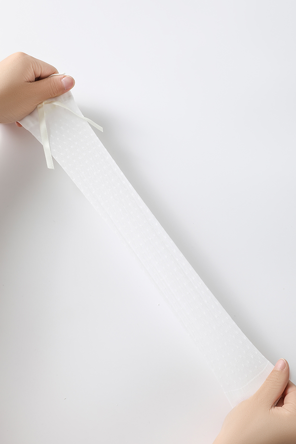 Argyle Dot Bow Girls Short Socks